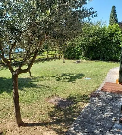 Casetta Immersa Nel Verde Vista Lago アパート トッリ・デル・ベーナコ